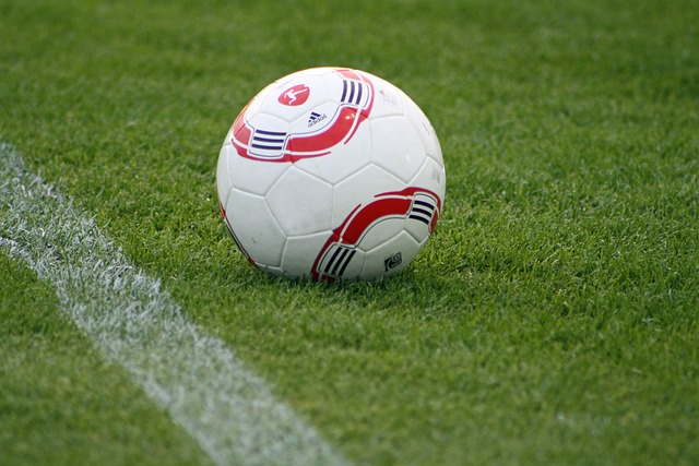 差0.06秒无缘世锦赛？吴艳妮创历史，中国田径5大突破超预期.